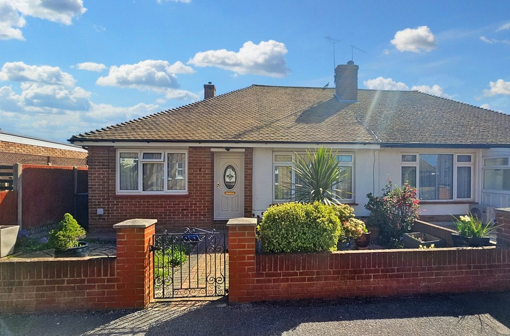 Semidetached Bungalow Sold STC In Minster Drive Herne Bay David