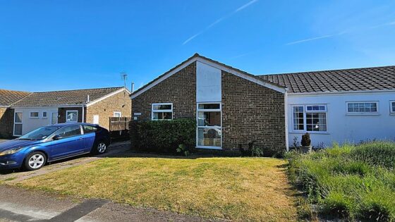Radnor Close, Herne Bay, CT6 7UE