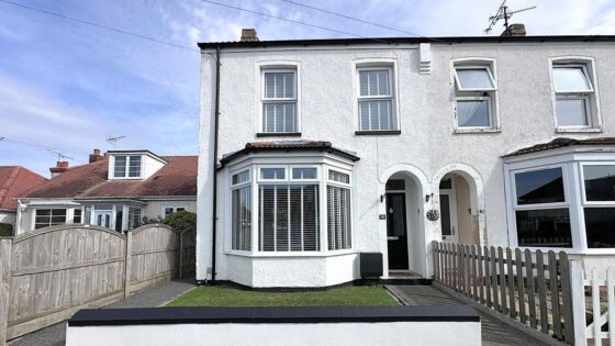 Glen Avenue, Herne Bay, CT6 6HY