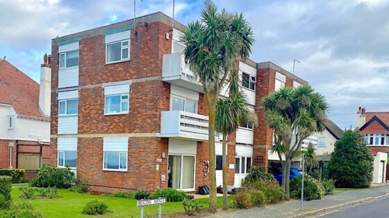 Beacon Avenue, Herne Bay, CT6 6JW