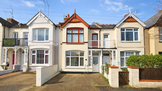Douglas Road, Herne Bay, CT6 6AE