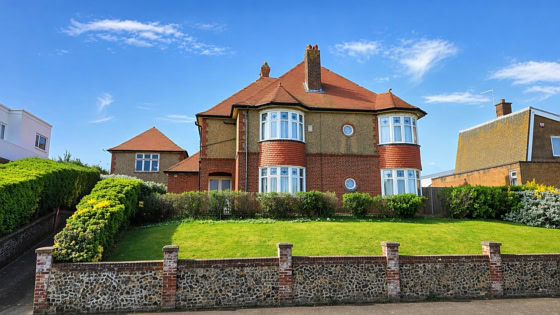 Western Esplanade, Herne Bay, CT6 8RL