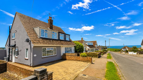 West Cliff Drive, Herne Bay, CT6 8DS