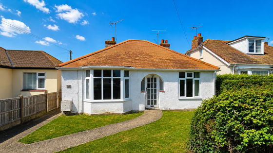 Looking for Houses for Sale in Herne Bay? Here’s What You Need to Know 51 Glen Avenue, Herne Bay, CT6 6HY