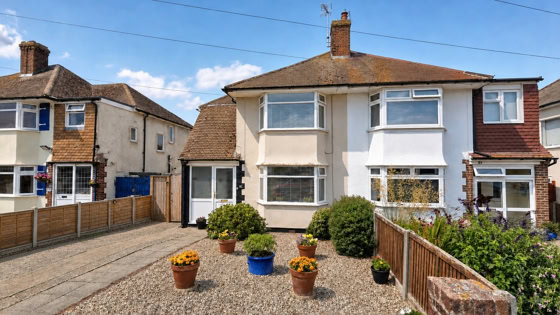 Houses For Sale In Herne Bay 16 Osborne Gardens, Beltinge, Herne Bay, CT6 6SE